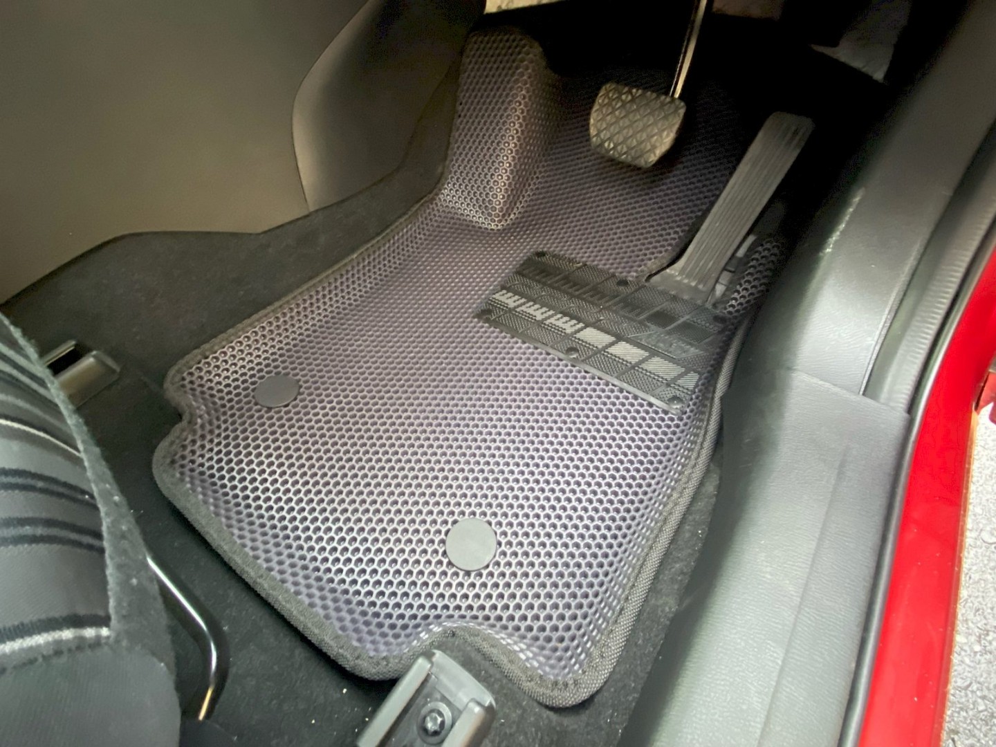 Ева коврики для Mazda Demio IV (DJ) правый руль 2014 - 2019 — 0dA0S2HuVOk resized